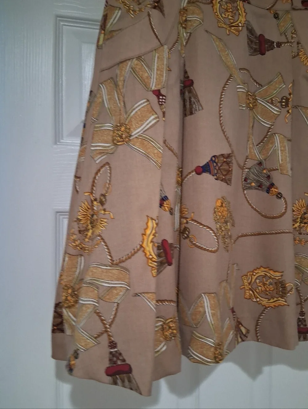 Scofield Riches & Pride Equestrian Riding Skirt - Picture 2 of 9